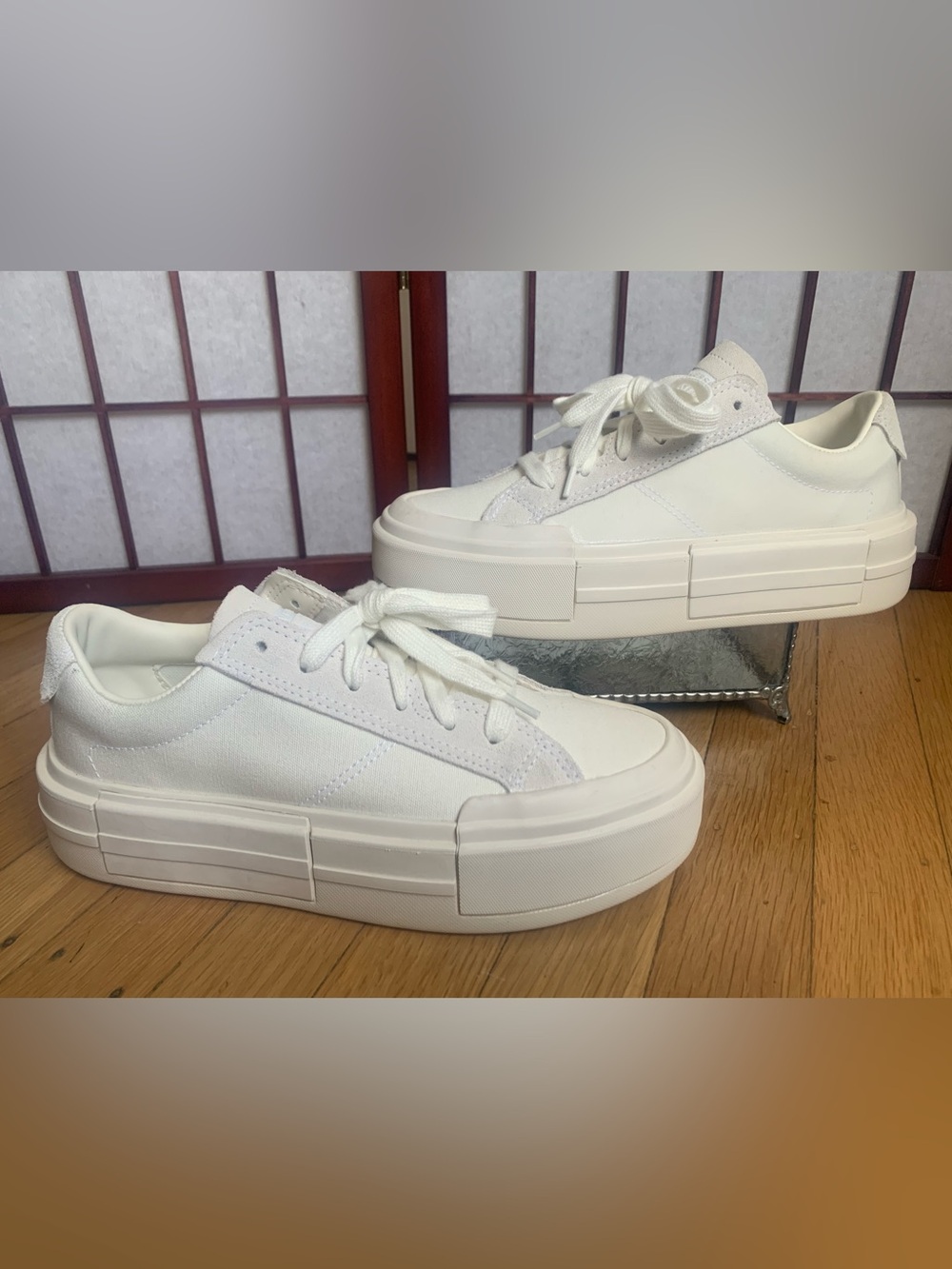 NWOB CONVERSE ALL STAR UNISEX OFF-WHITE THICK SOLE CANVAS SNEAKERS SZW-8.5/M-7